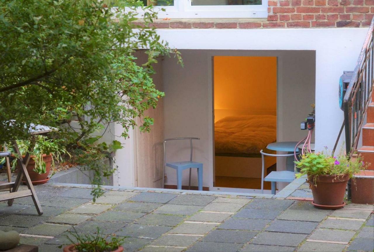 Gaestezimmer Mit Garten In Fischeln เครเฟลด์ ภายนอก รูปภาพ