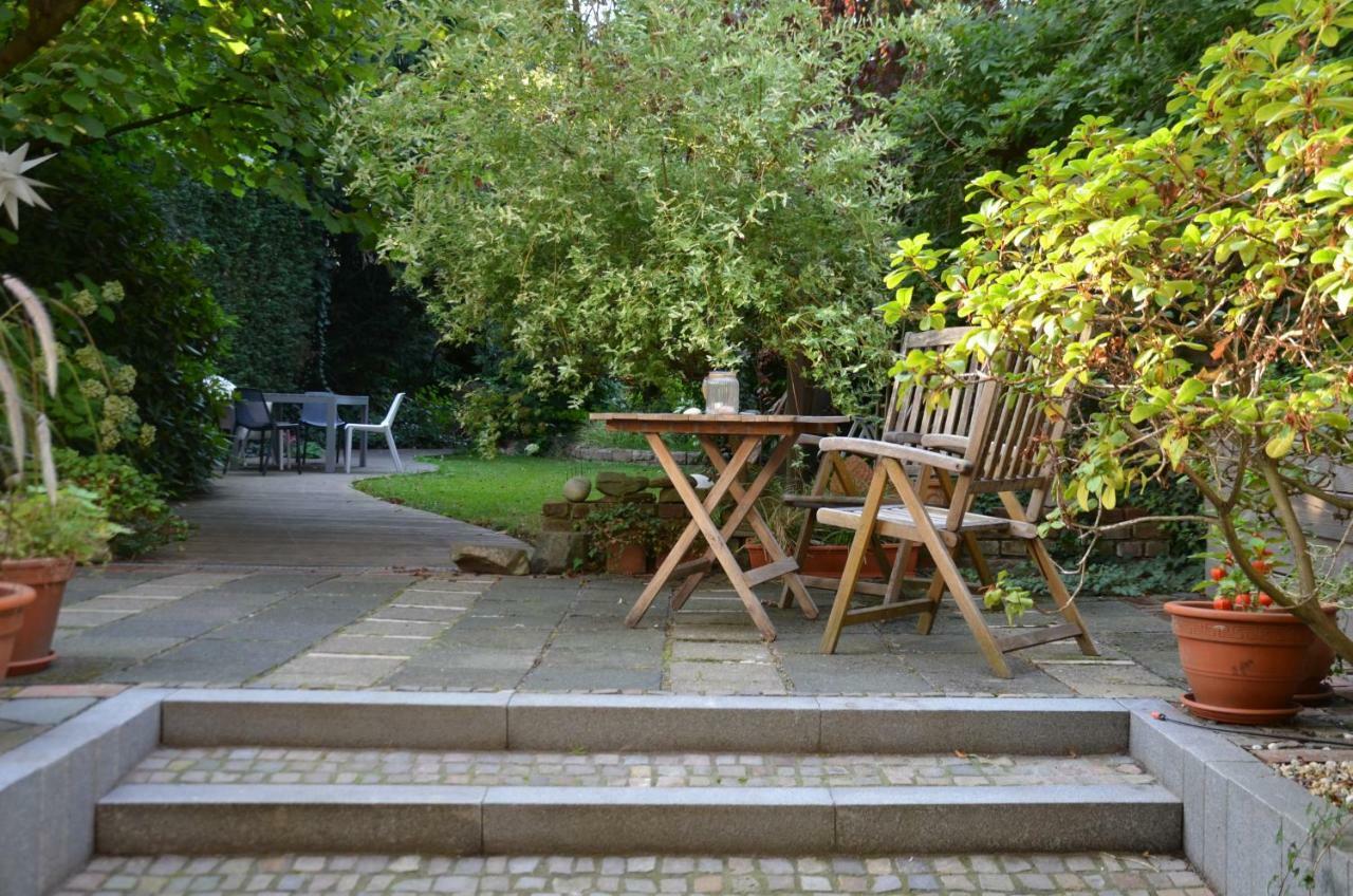 Gaestezimmer Mit Garten In Fischeln เครเฟลด์ ภายนอก รูปภาพ