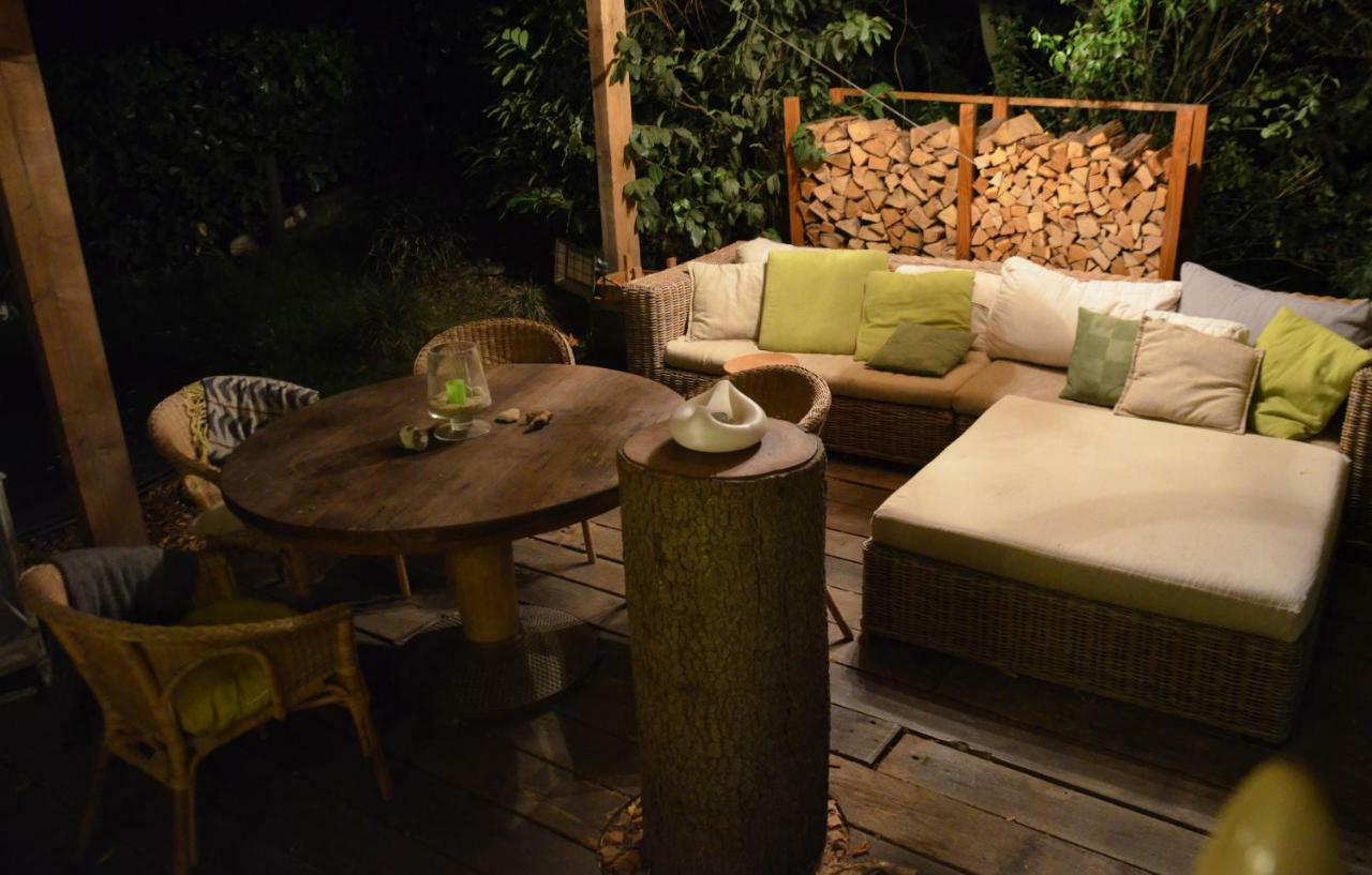 Gaestezimmer Mit Garten In Fischeln เครเฟลด์ ภายนอก รูปภาพ