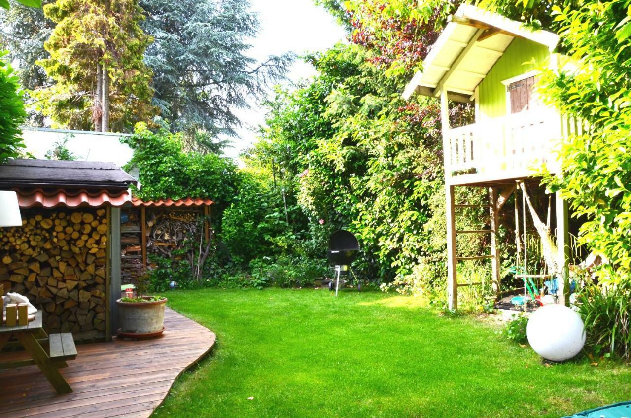 Gaestezimmer Mit Garten In Fischeln เครเฟลด์ ภายนอก รูปภาพ